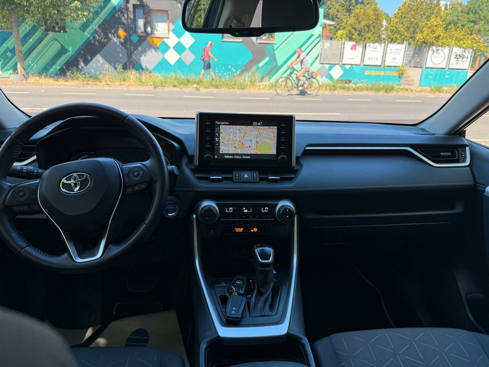 Toyota RAV 4 RAV4 Hybrid 4x2 Business Edition - Samsaru's Car Outlet