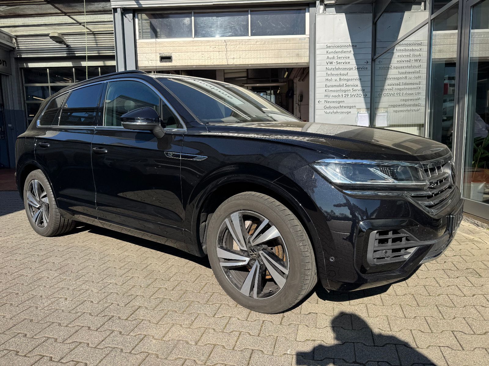 Volkswagen Touareg R-Line 3.0 V6 TSI 4MOTION -Vollausstatt.