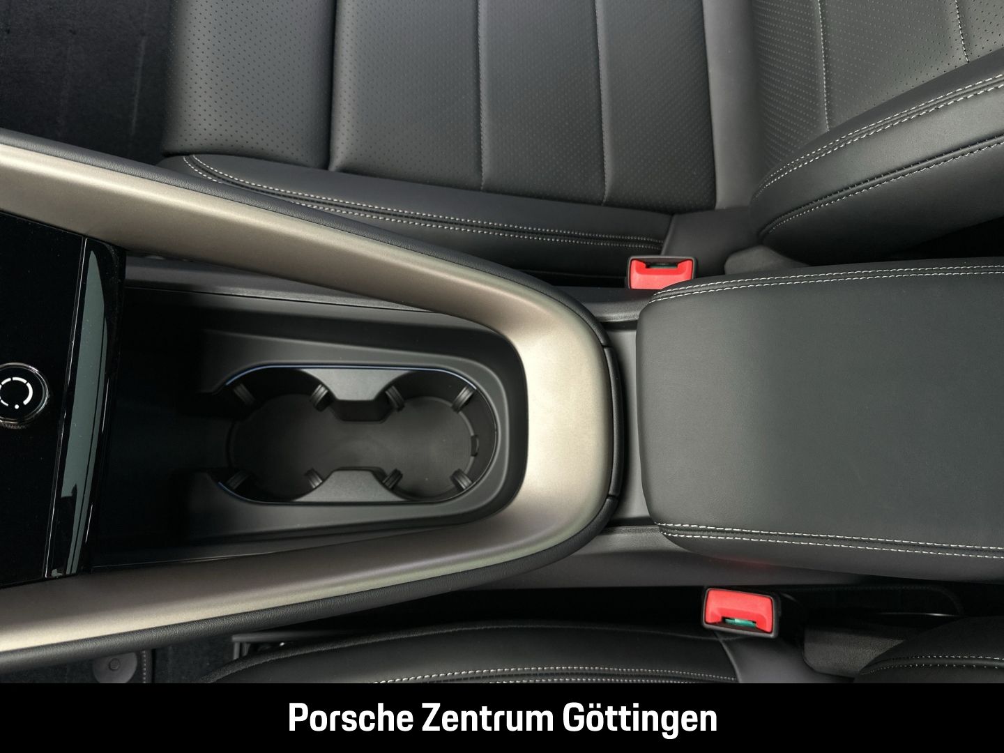 Porsche Macan Turbo Burmester HA-Lenkung InnoDrive LED