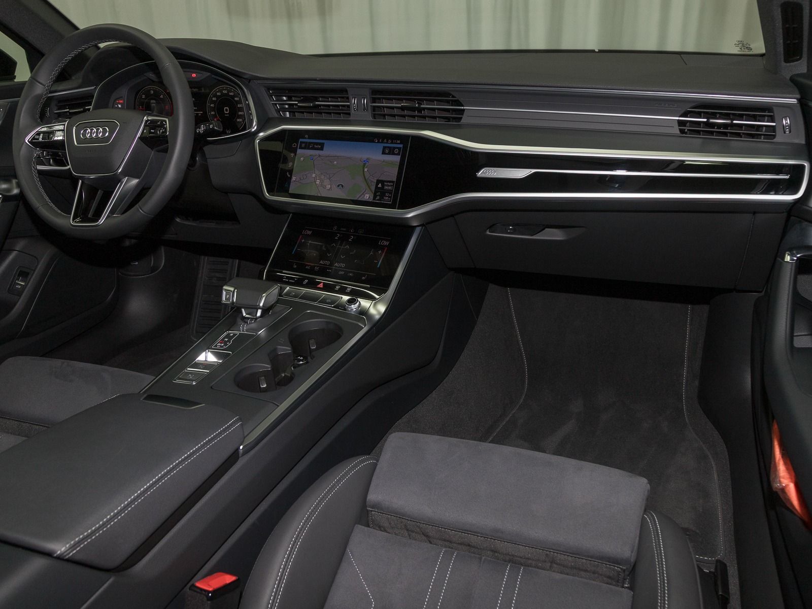 Audi A6 Avant 35 TDI ADVANCED - Samsaru's Car Outlet