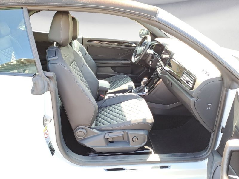 Volkswagen T-Roc R-Line 1.5 TSI DSG - Samsaru's Car Outlet