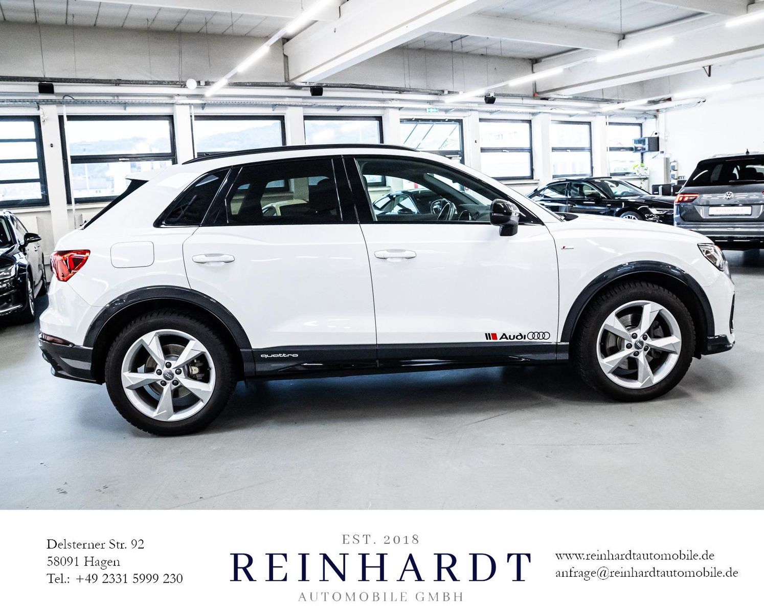 Audi Q3 45 TFSI Q S LINE/BLACK - Samsaru's Car Outlet