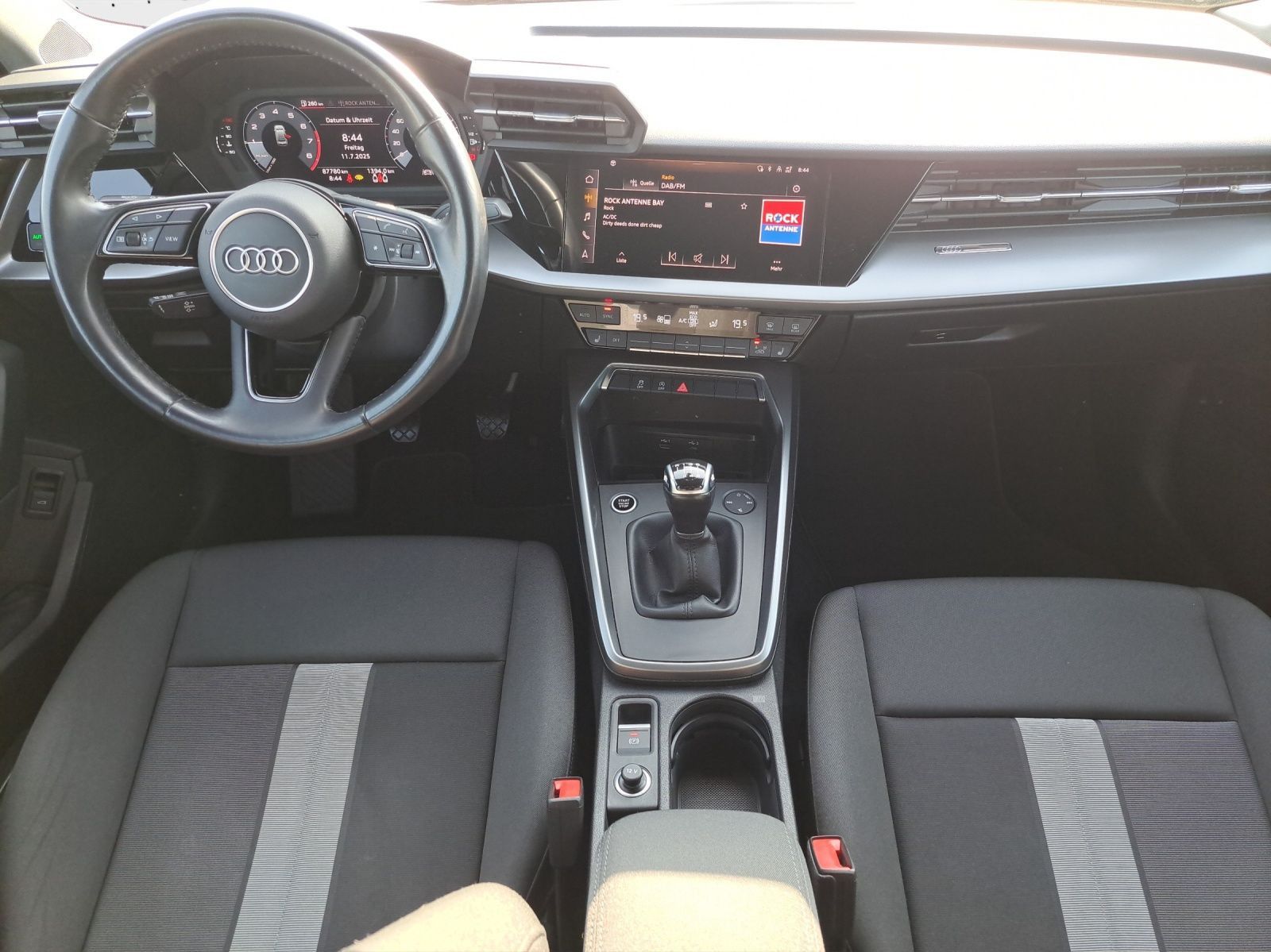 Audi A3 Limousine 35 TFSI advanced - Samsaru's Car Outlet