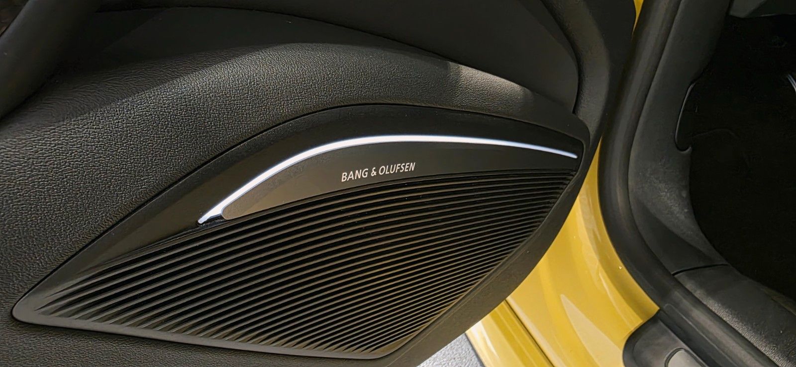 Audi TT Coupe 45 TFSI quattro +B&O+Vurtual+Carbon+LED