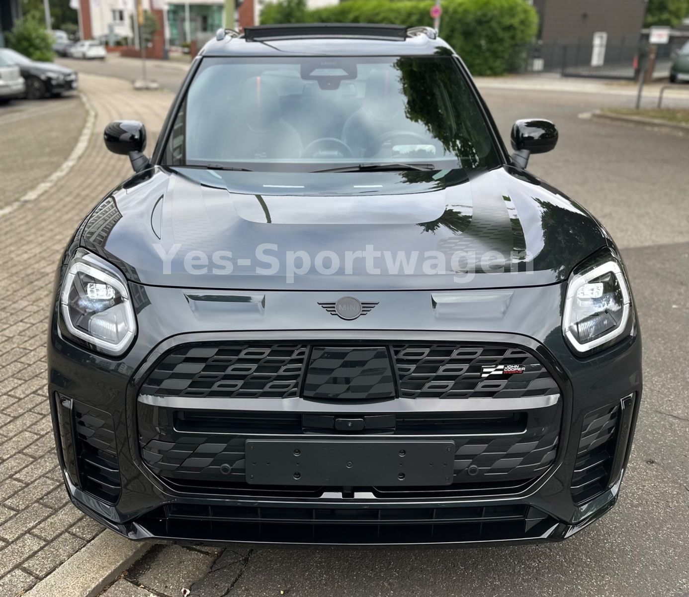 MINI Cooper D Countryman JCW - Samsaru's Car Outlet