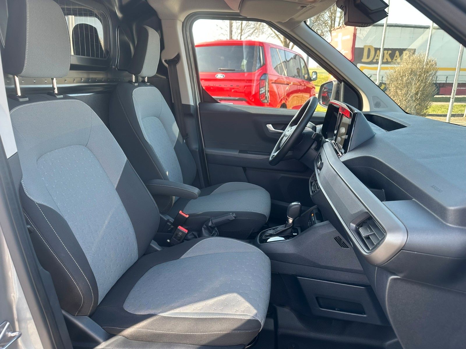 Ford Transit Courier Limited Aut. *AHK/ Navi/ Kamera*