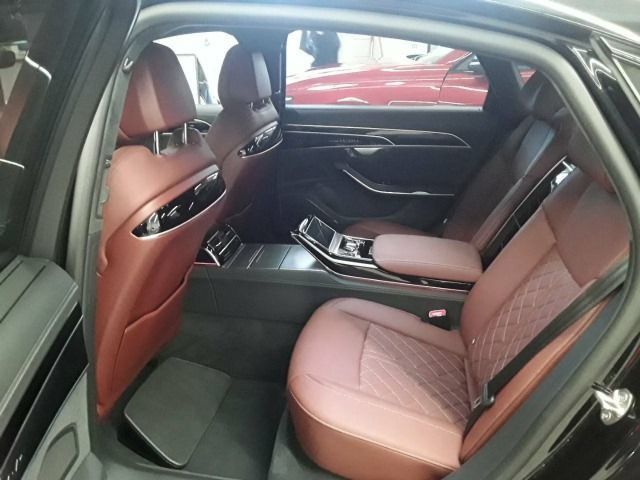 Audi A8 L 60 TFSIe quattro S-line - Samsaru's Car Outlet