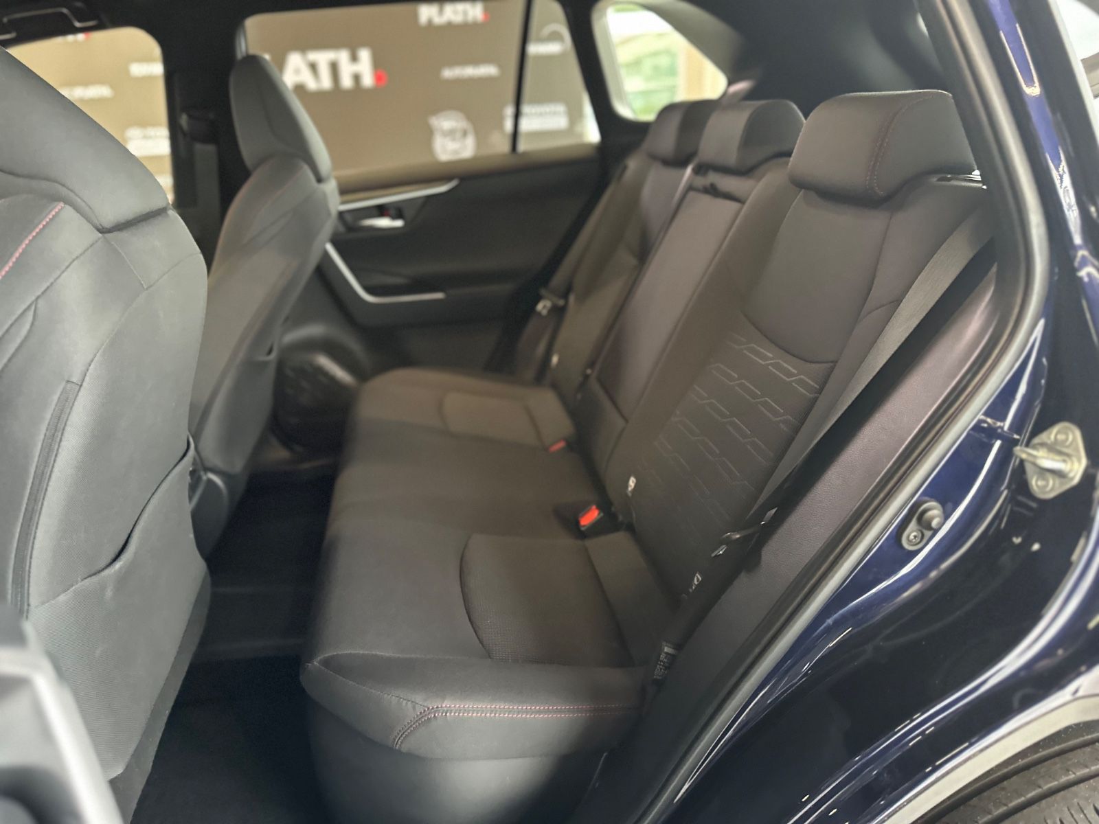 Toyota RAV4 Plug-in Hybrid 4x4 - Samsaru's Car Outlet