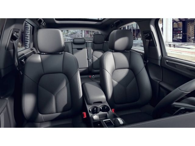 Porsche Macan S - Samsaru's Car Outlet
