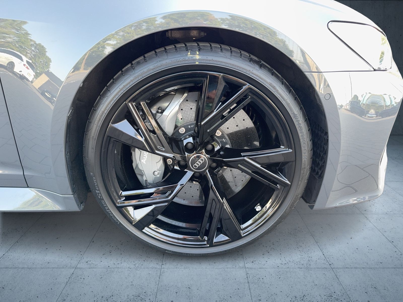 Audi RS 6 Avant Keramik/HDMatrix/Pano/StHz/HuD/RS-Aga