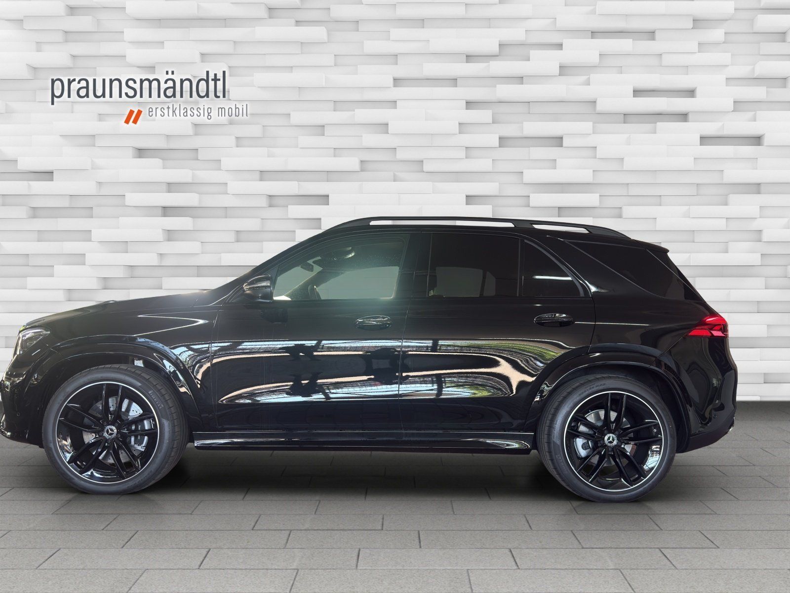 Mercedes-Benz GLE 450 d 4M AMG Pano/AHK/7Sitz/StaHzg/Airm/Dist