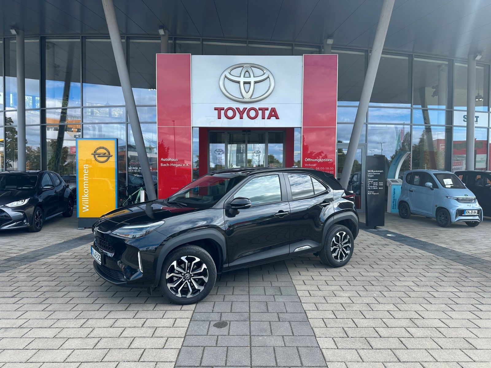 Toyota Yaris Cross Hybrid Team Deutsch. SAFETY+WINTER
