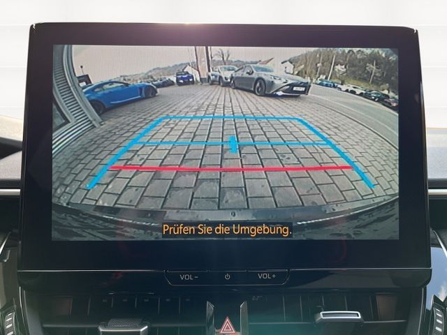 Toyota Corolla Touring Sports 1.8 Hybrid - Samsaru's Car Outlet