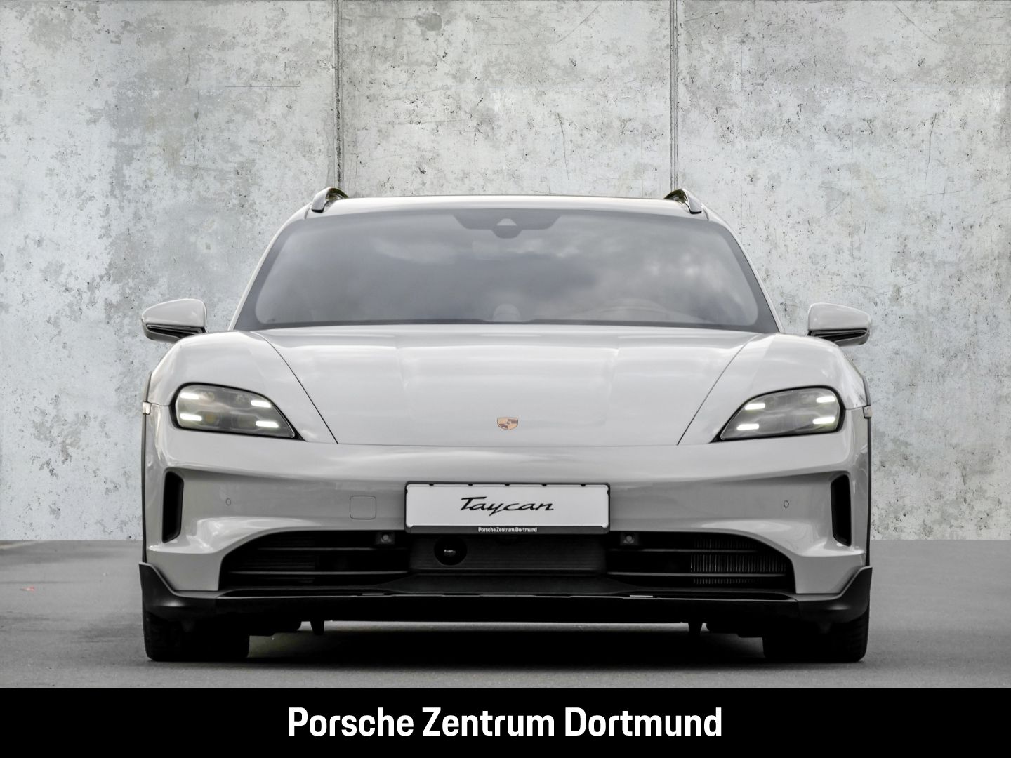 Porsche Taycan 4S Cross Turismo Head-Up Surround-View