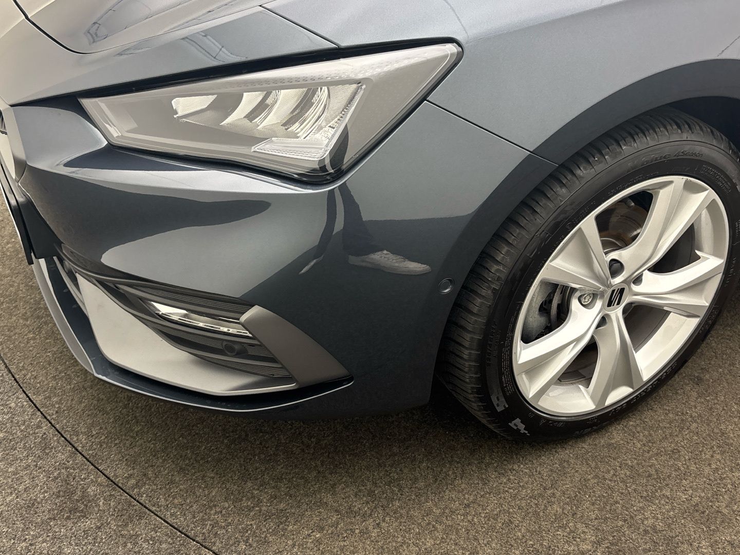 Seat Leon Sportstourer FR 2.0 TDI DSG LED ACC AHK