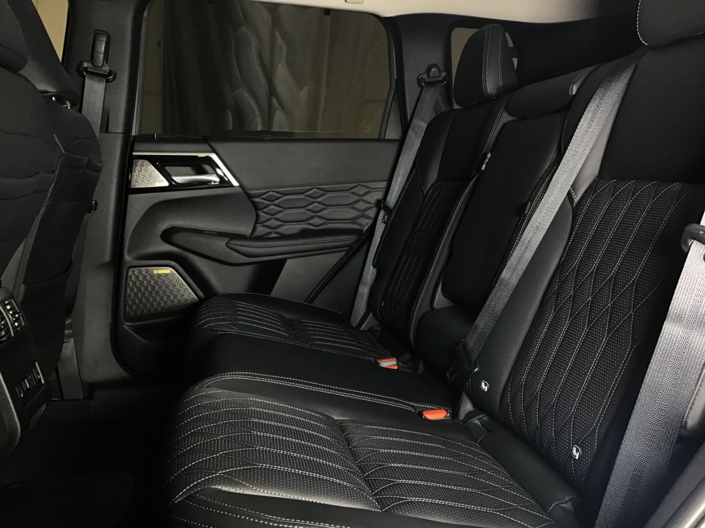 Mitsubishi Outlander TOP PHEV  ACC/Pano/Navi/Leder/360°