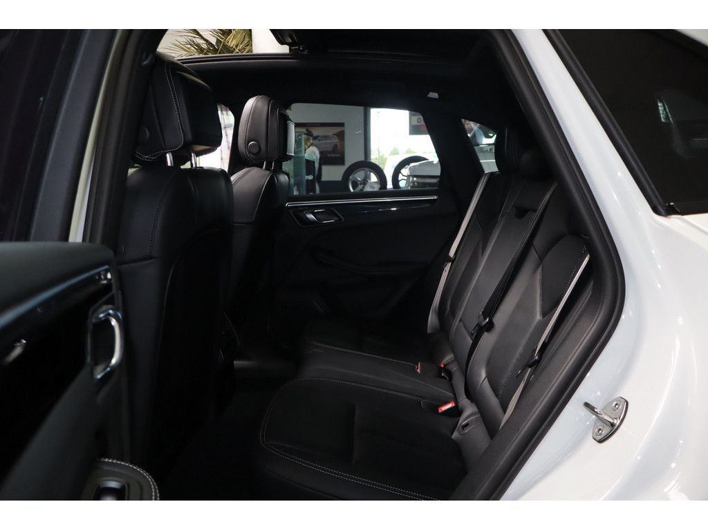 Porsche Macan 2.9 S Facelift PASM Panorama PDLS+ 20"