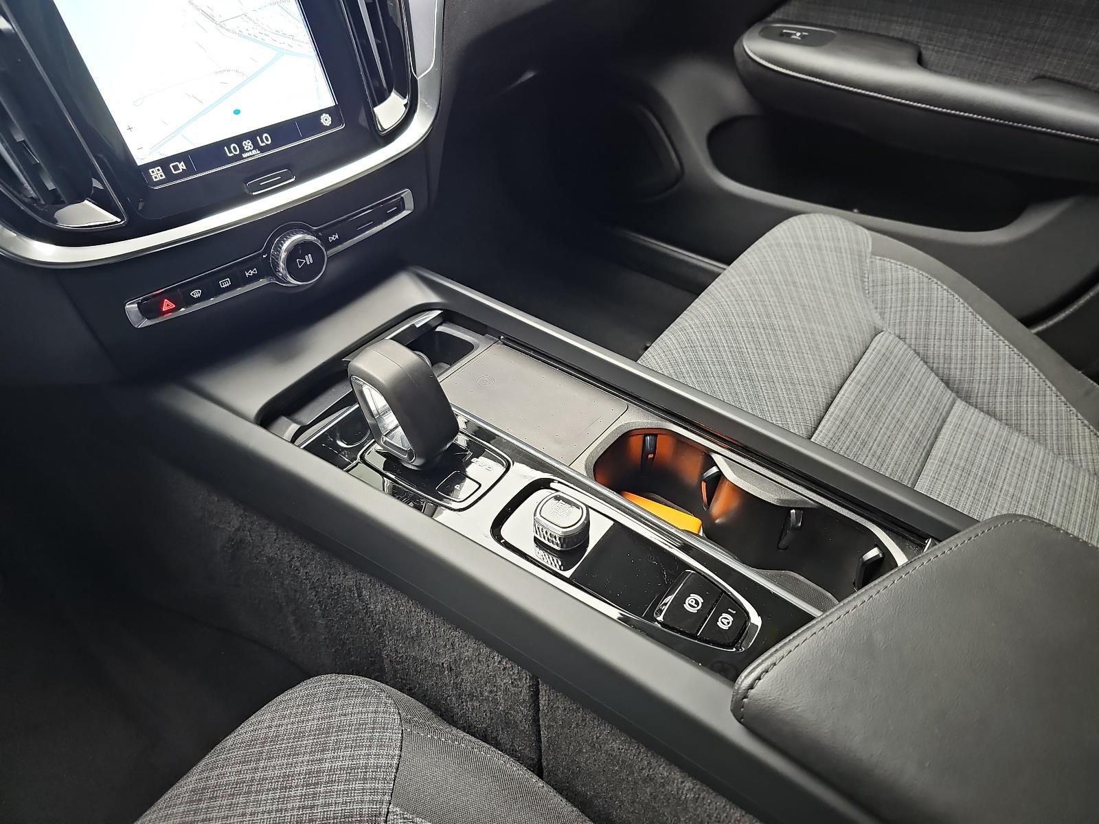 Volvo S60 B4 AUTO. CORE NAVI LED GOOGLE KAMERA LM17