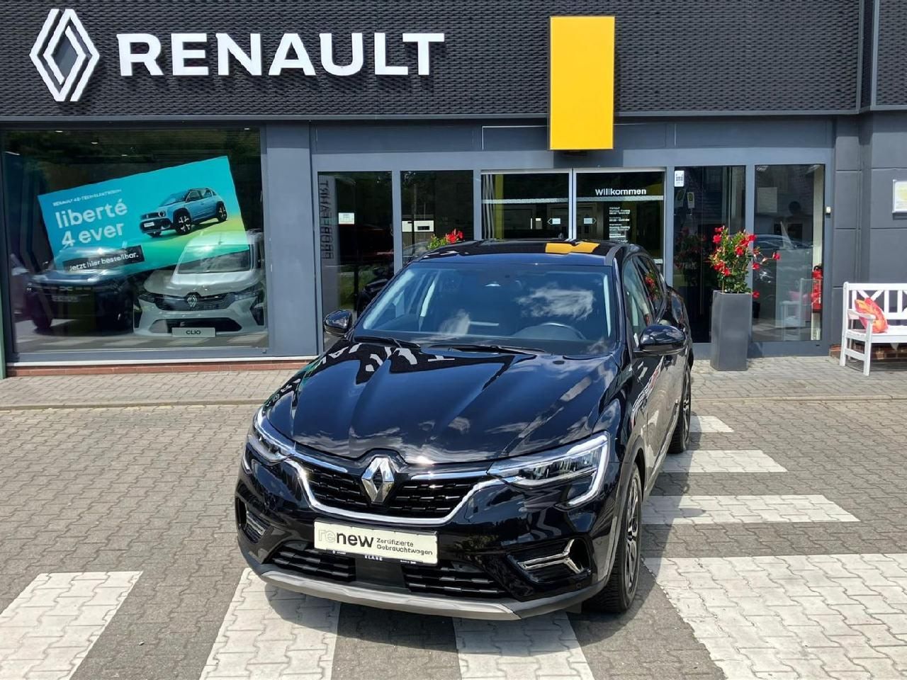 Renault Arkana Intens TCe 140 EDC - Samsaru's Car Outlet