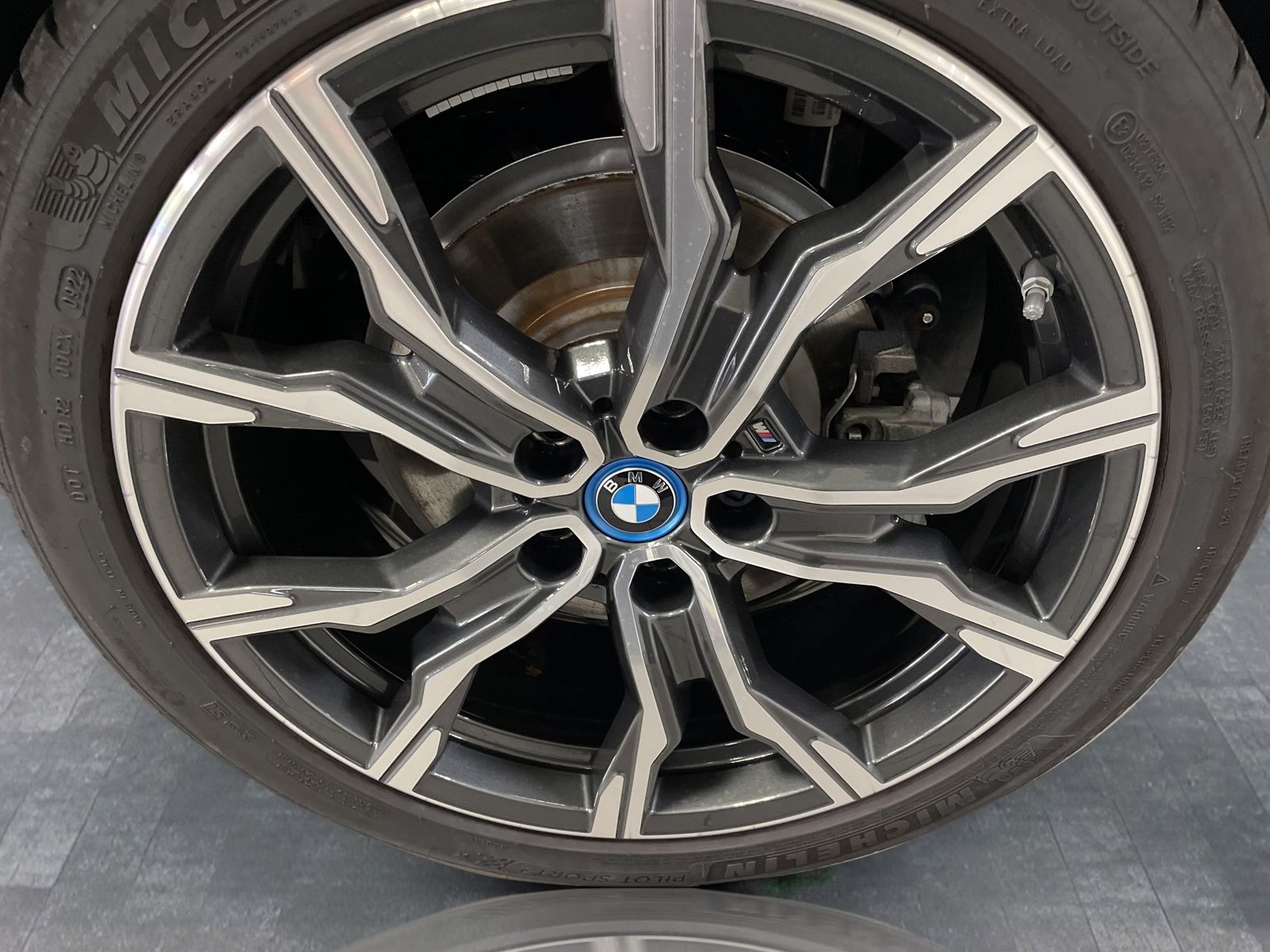 BMW X1 xDrive25e M Sport - Samsaru's Car Outlet
