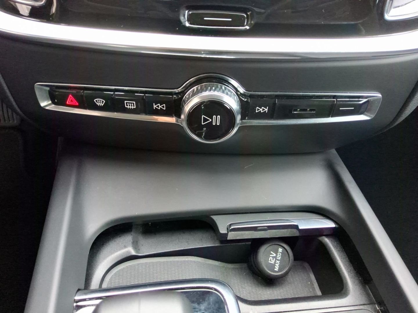 Volvo S60 Core Mild-Hybrid Navi Klimaautom LED USB SHZ