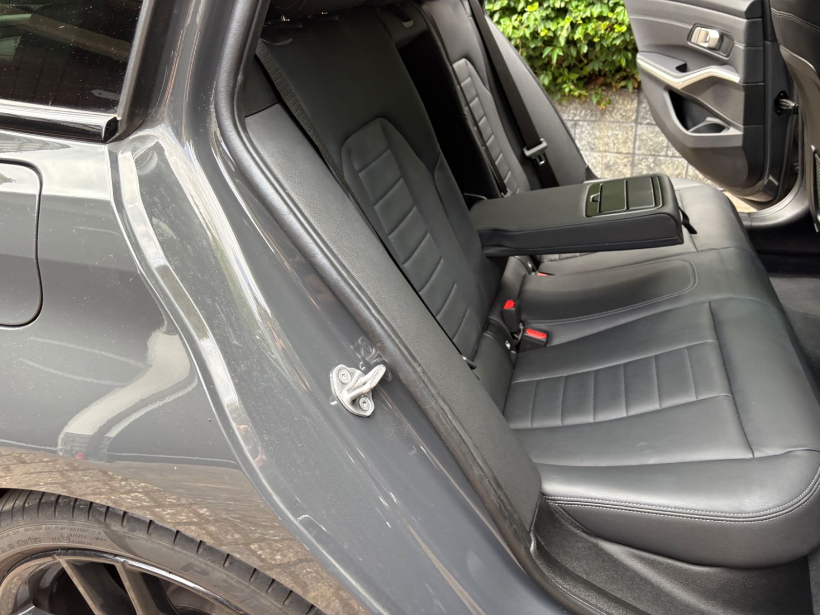 BMW 320d xDrive M Sport - Samsaru's Car Outlet