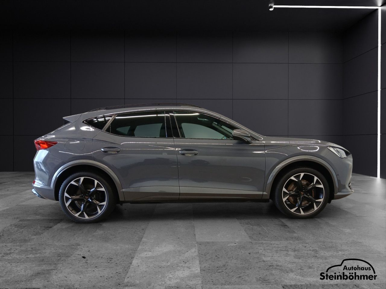 Cupra Formentor VZ 1.4TSI LED NAV AHK SHZ ACC RFK Navi