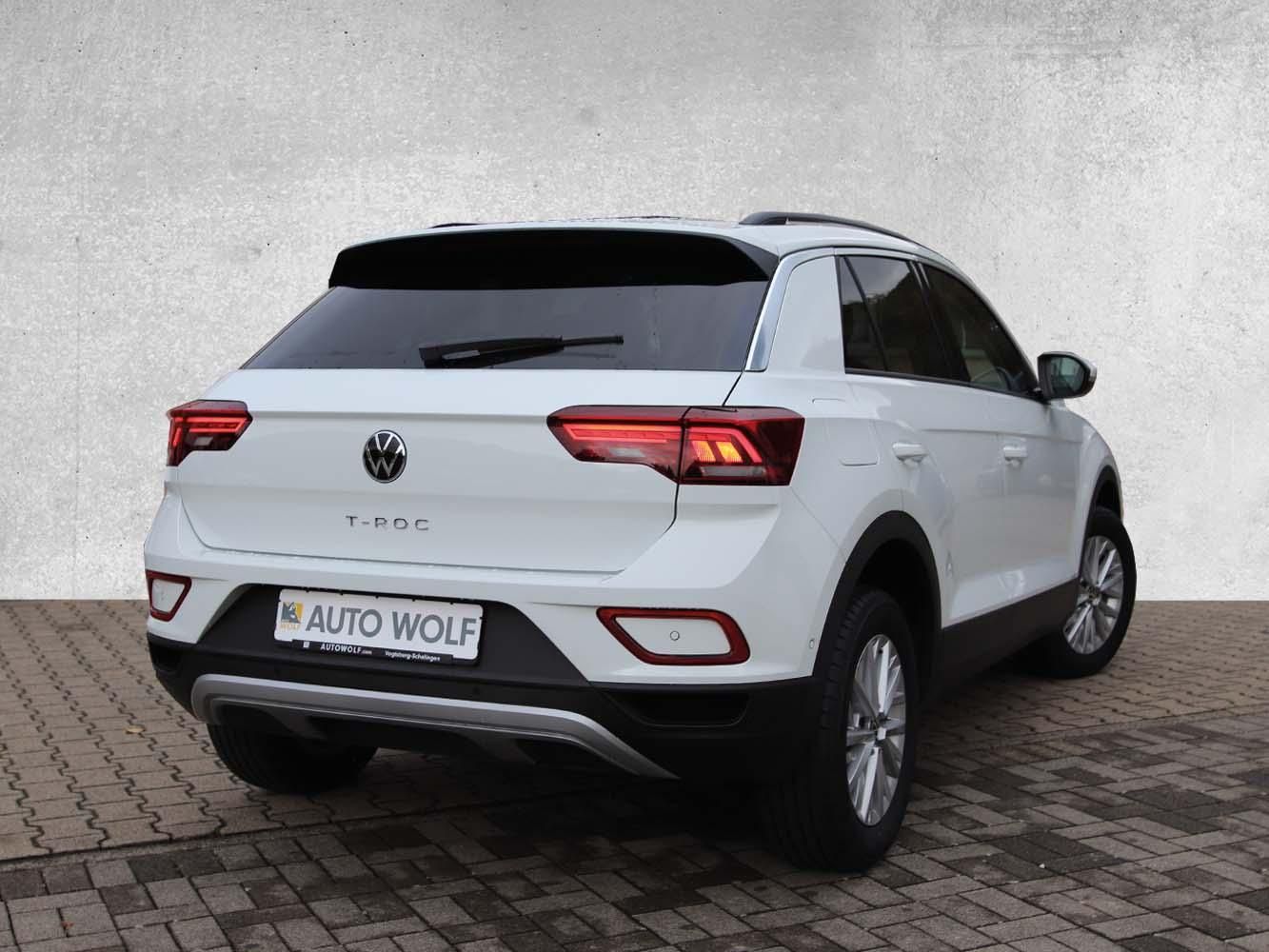 Volkswagen T-Roc 1.5 TSI Life DSG - Samsaru's Car Outlet
