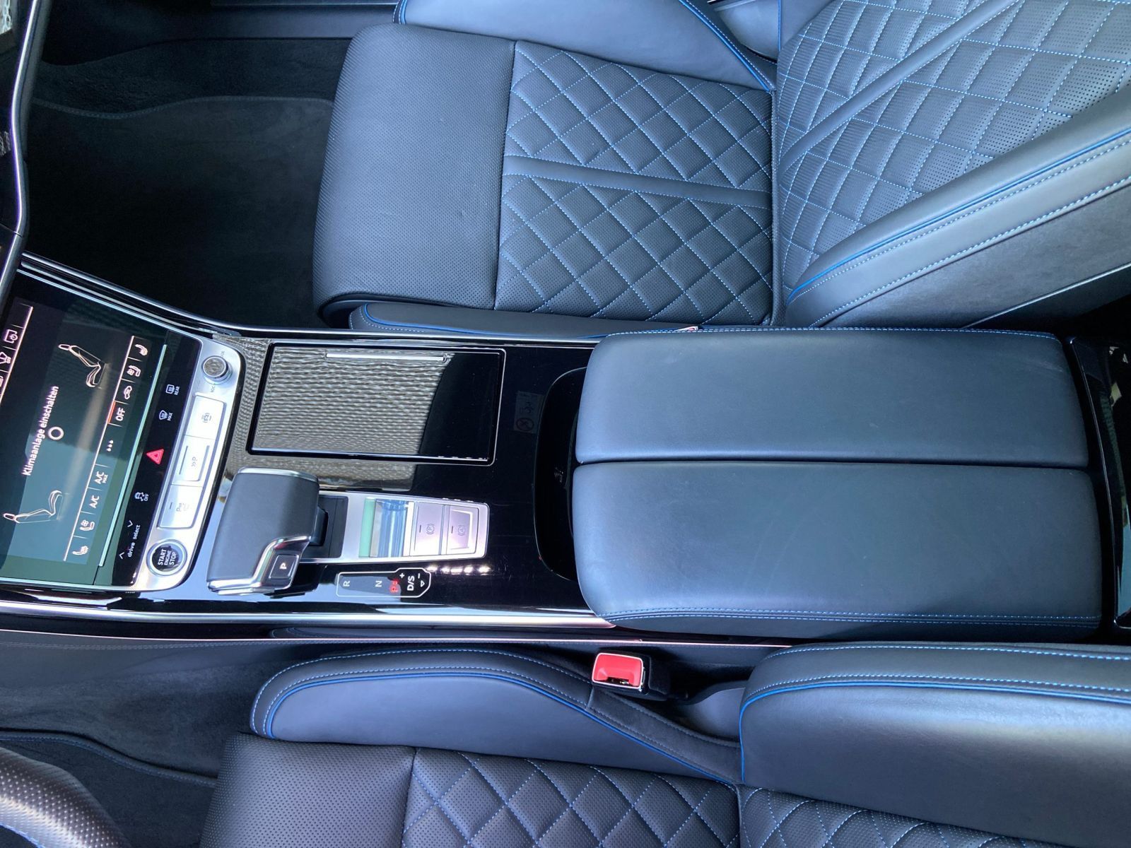 Audi A8 60 TFSIe quattro - Samsaru's Car Outlet
