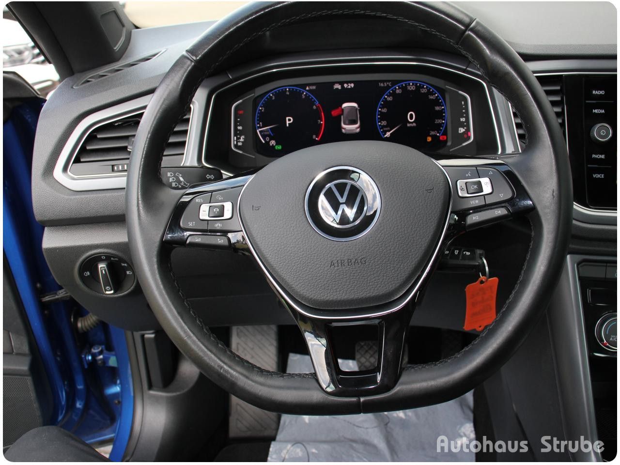Volkswagen T-Roc Cabriolet Style 1.5 TSI DSG - Samsaru's Car Outlet
