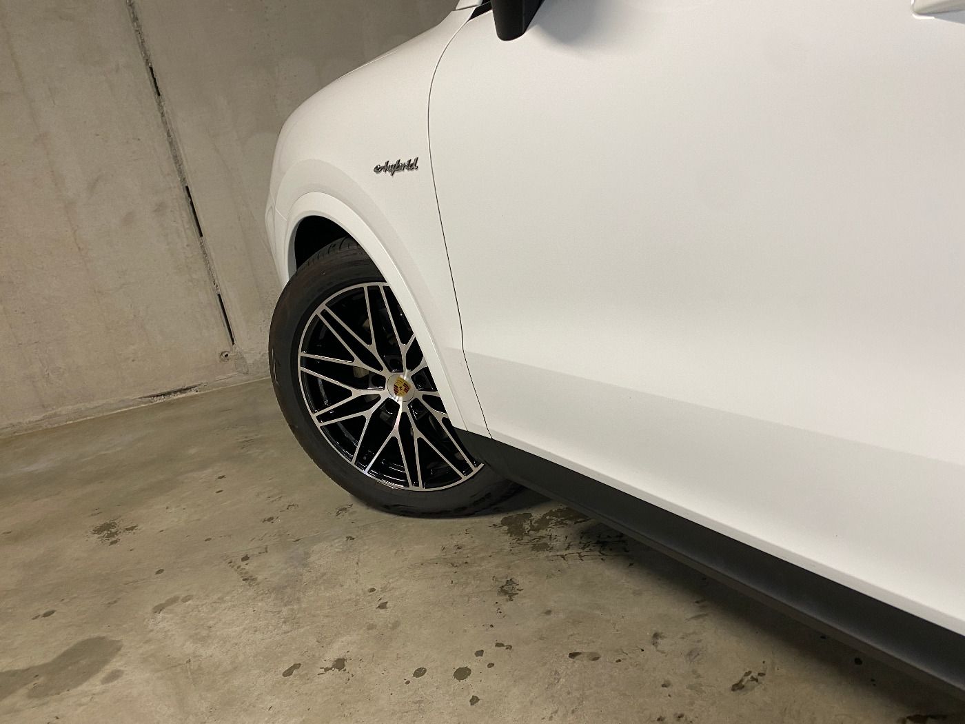 Porsche Cayenne E-Hybrid | Nachtsicht | InnoDrive |
