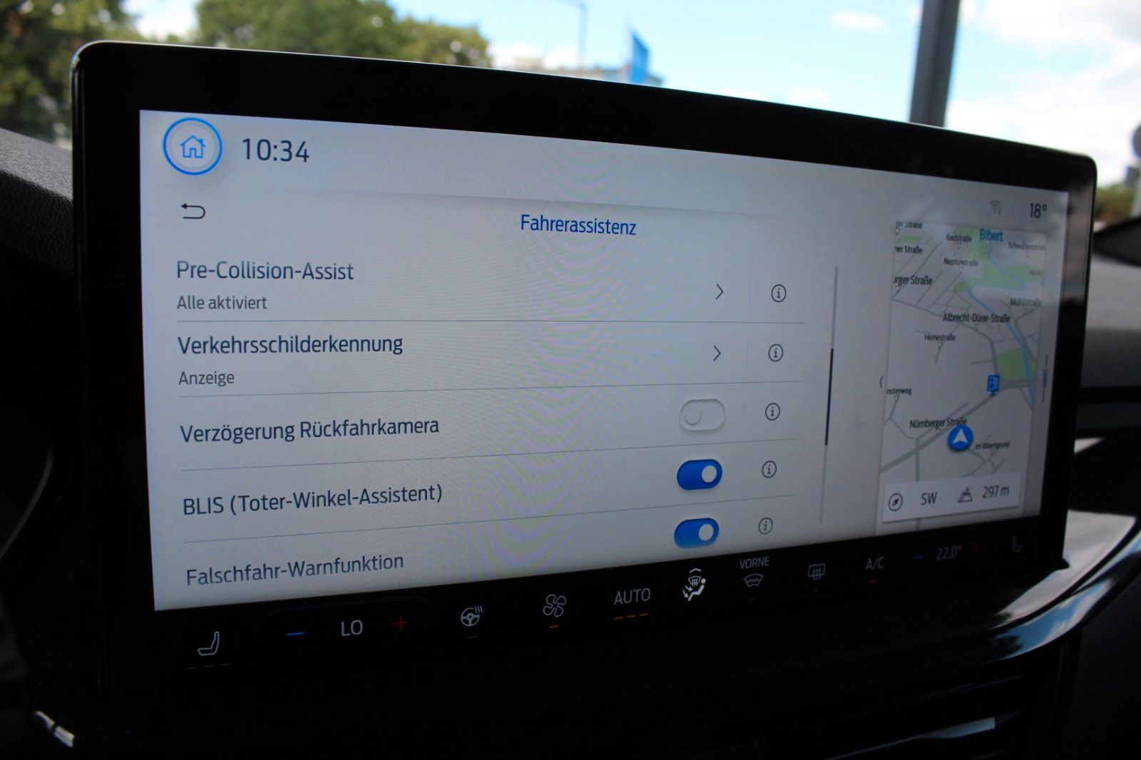 Ford Focus ST-Line X 1,0EcoBoost*Automatik*Pano*ACC*