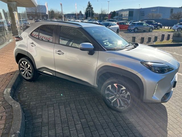Toyota Yaris Cross Style 'Teamplayer' 1.5 Hybrid - Navi