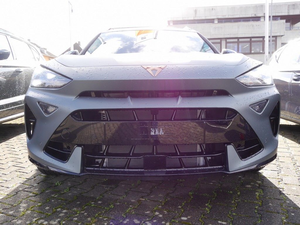 Cupra Formentor VZ 4Drive 2.0 TSI DSG Akrapovic AHK