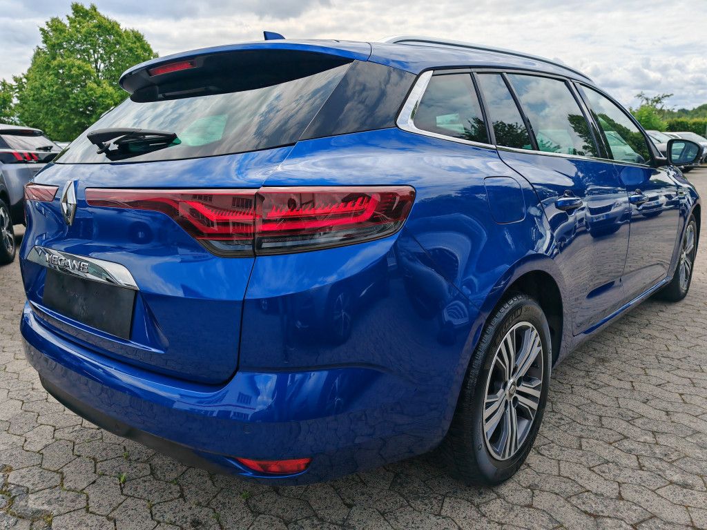Renault Megane dCi 115 EDC INTENS - Samsaru's Car Outlet