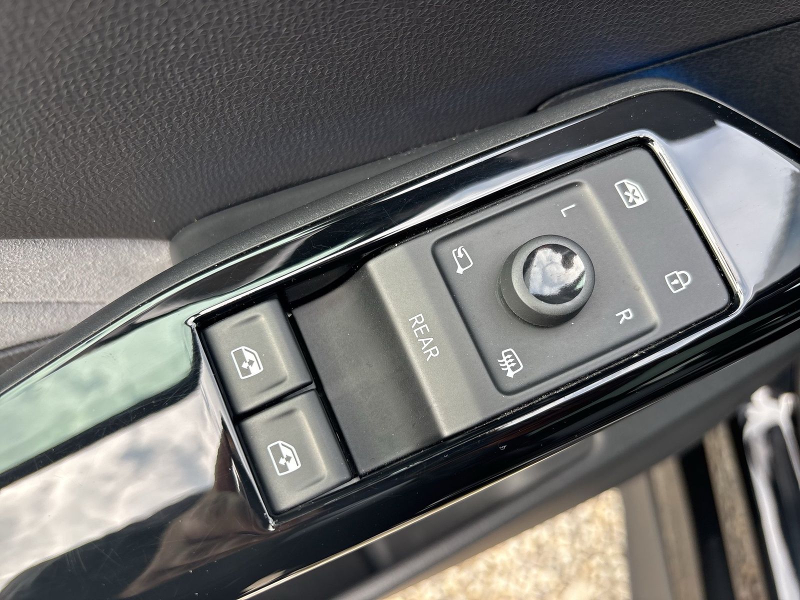 Volkswagen ID.3 Pro Wärmepumpe/CarPlay/Kamera/Matrix/Pano