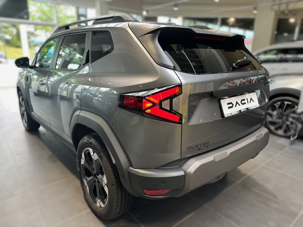 Dacia Duster Extreme HYBRID 140 - Samsaru's Car Outlet