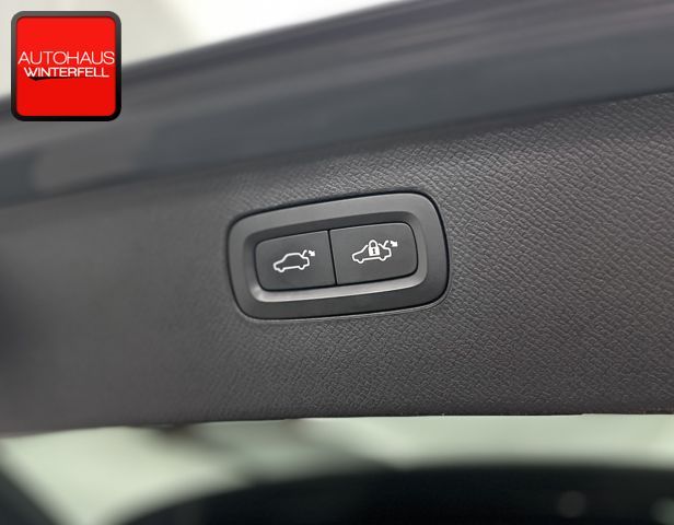 Volvo XC90 B5 D PLUS DARK 7SITZ+AHK+LUFT+MEMO+SITZKLIM