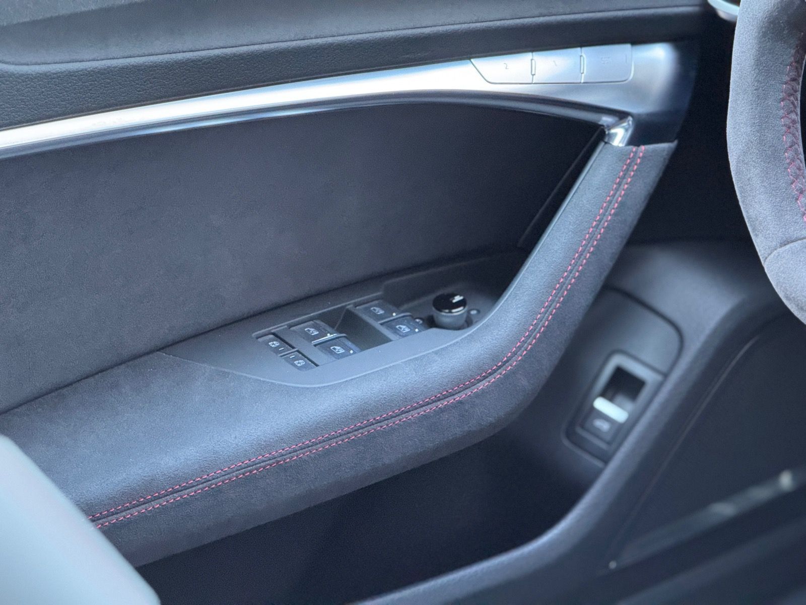 Audi RS 6 Avant performance 463(630) kW(PS)KERAMIK*30
