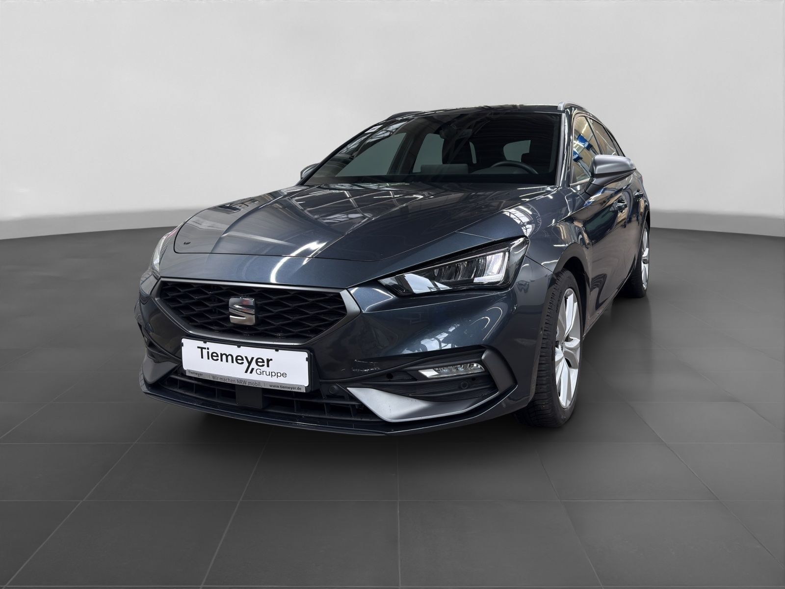 Seat Leon Sportstourer 2.0 TDI DSG FR AHK KAMERA NAVI