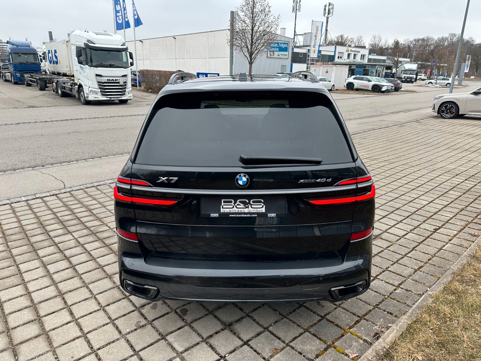BMW X7 xDr 40d M Sport Pro|Aktivlenk|SkyL|AHK|BEIGE|