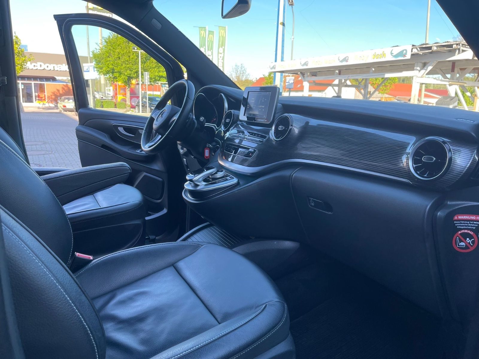 Mercedes-Benz V 250d AVANTGARDE - Samsaru's Car Outlet