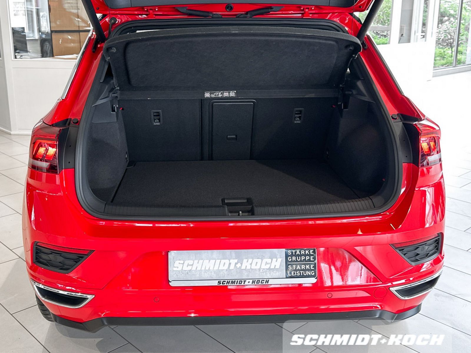 Volkswagen T-Roc 1.5 TSI - Samsaru's Car Outlet