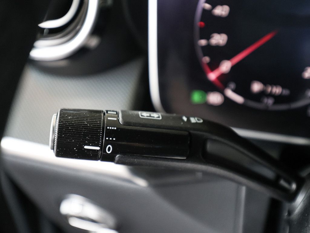 Mercedes-Benz GLC 200 4M Coupé Avantgarde Advanced Plus - Samsaru's Car Outlet