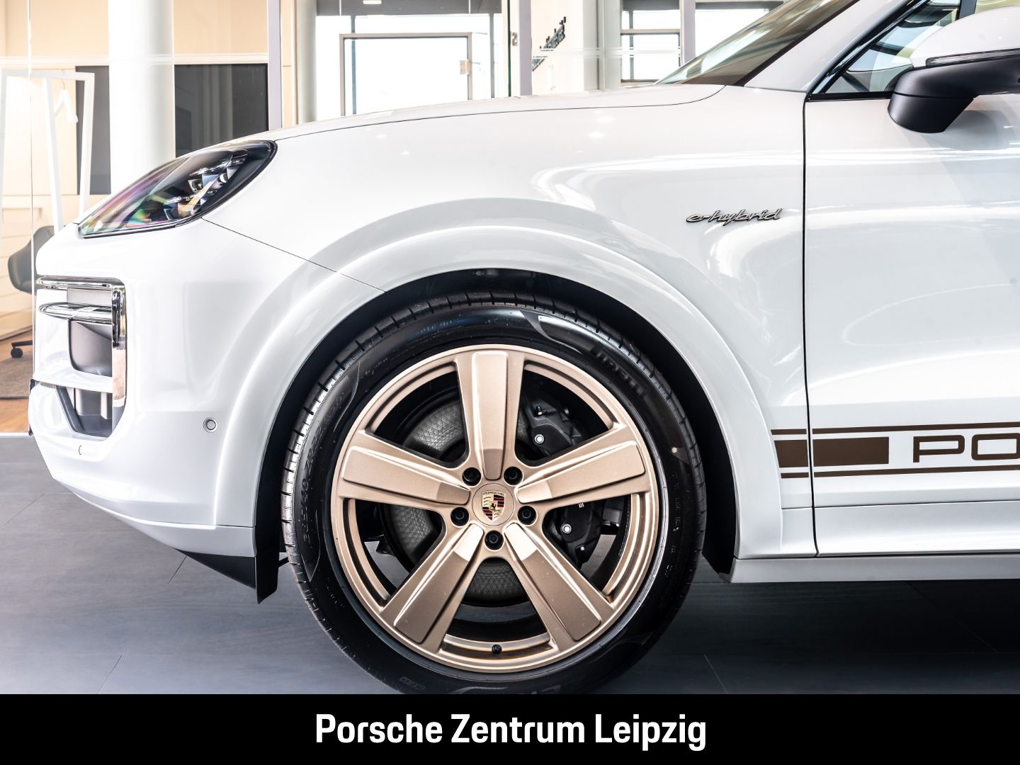 Porsche Cayenne E-Hybrid Burmester SportDesign Massage