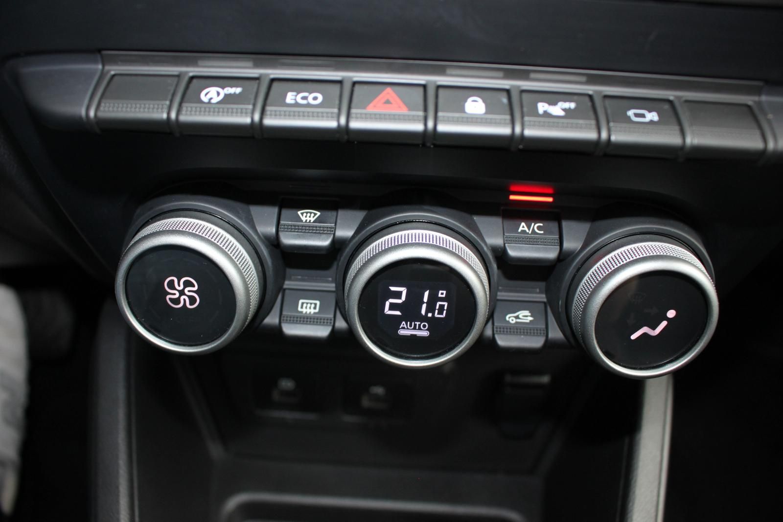 Dacia Duster TCe 150 - Samsaru's Car Outlet