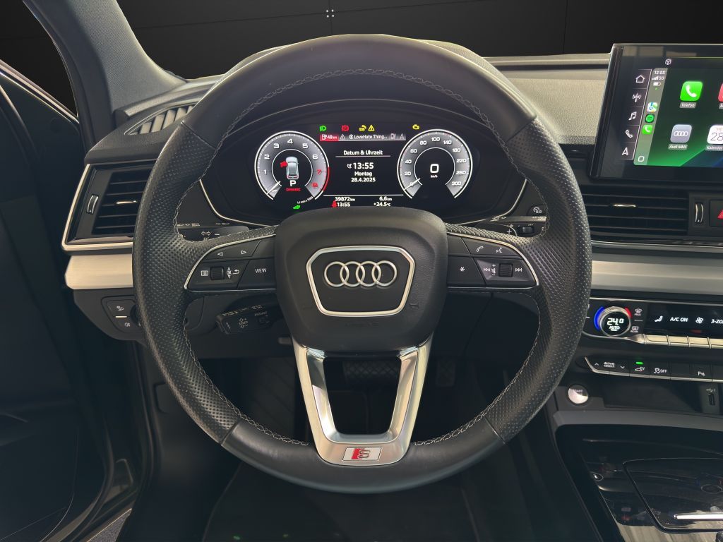 Audi Q5 50 TFSIe quattro S tronic S-line - Samsaru's Car Outlet