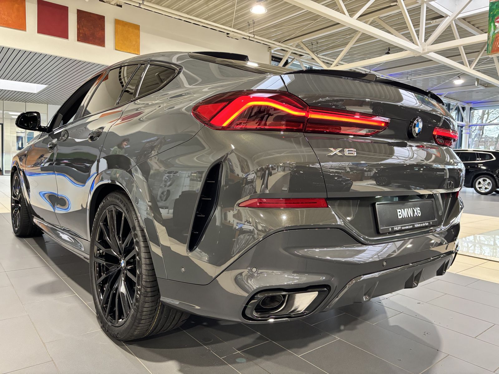 BMW X6 xDrive40d M SportPro B&W PANO HUD 360° AHK DA