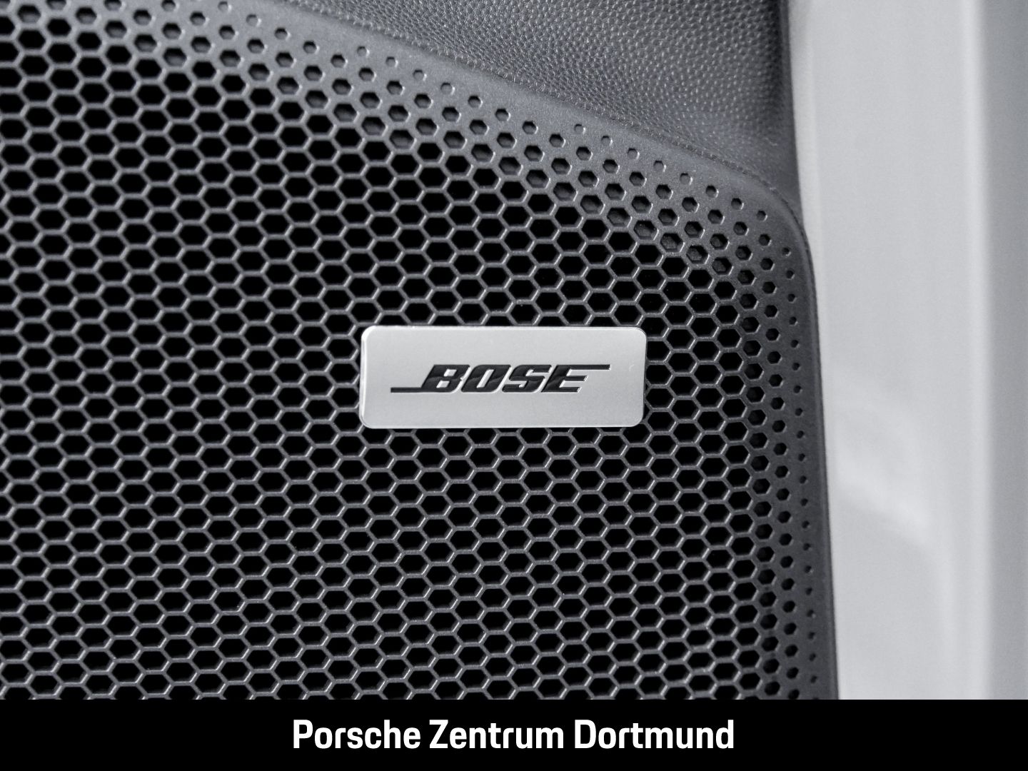 Porsche Macan 4 Surround-View InnoDrive LED-Matrix BOSE