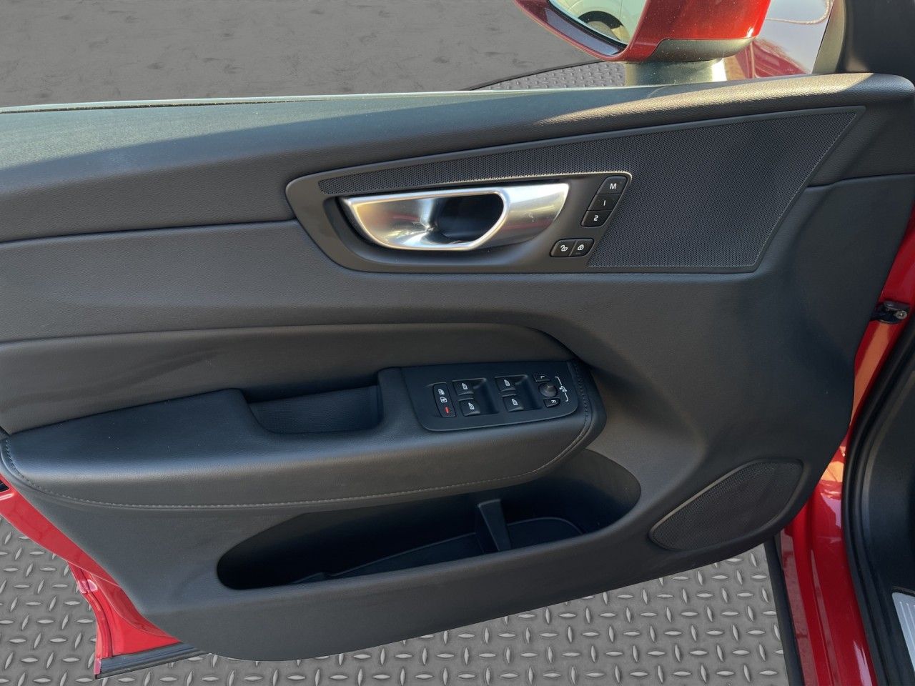 Volvo XC60 B4 Core/Leder/Navi/LED/BLIS/4xSHZ/hzb.LK